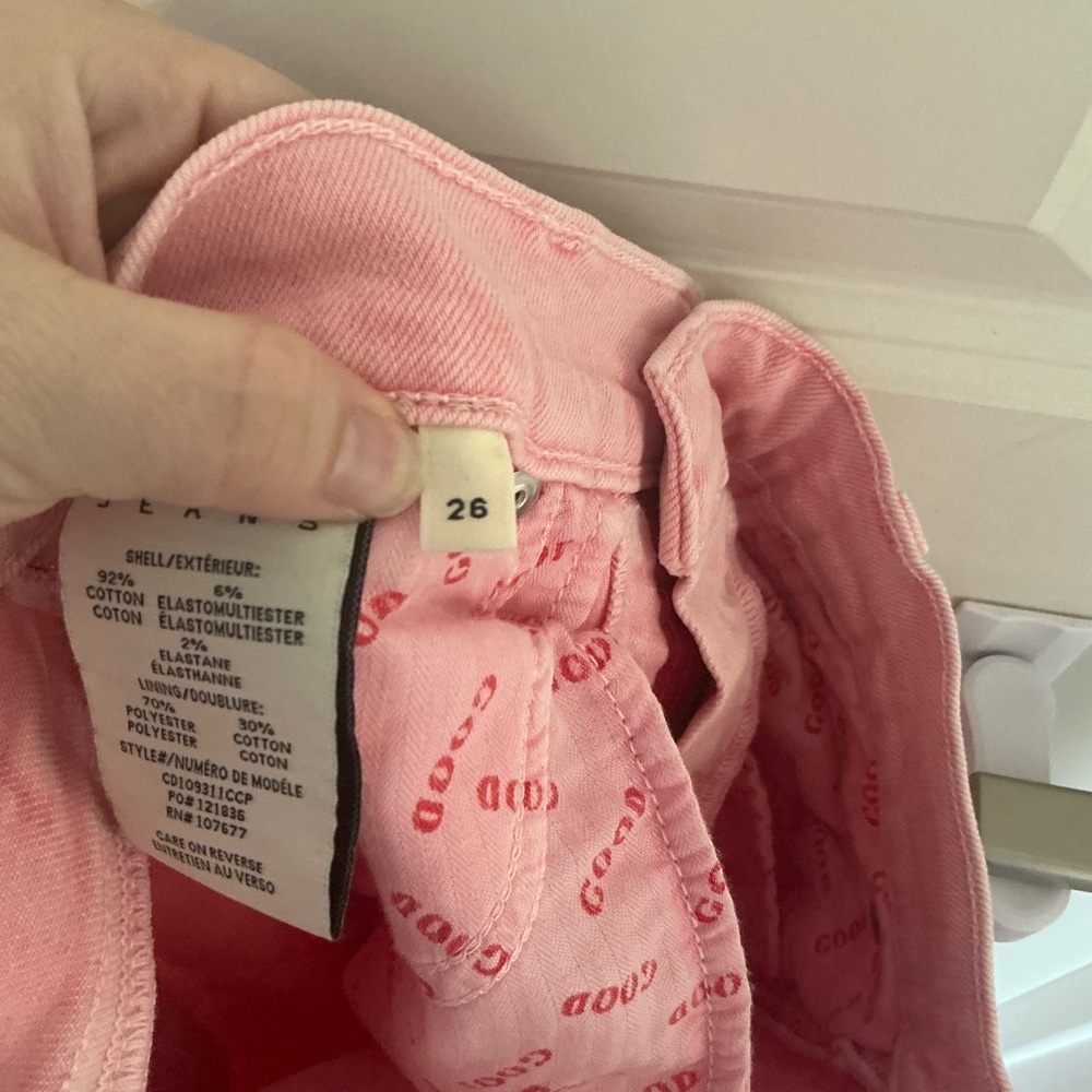 Alice + Olivia High-Rise Good Skinny Jeans in Crystal Cloud Pink - Picture 8 of 8